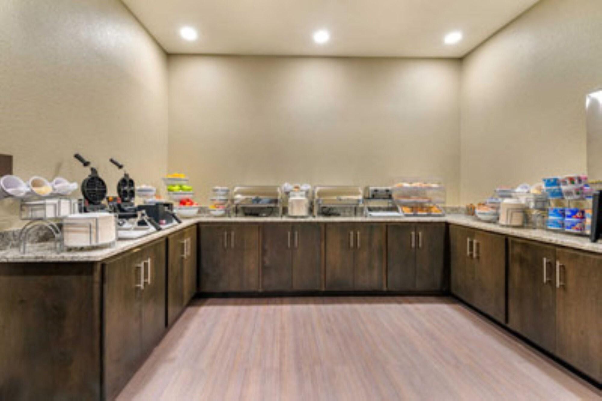 Ameniti Bay - Best Western Signature Collection Fruitville المظهر الخارجي الصورة