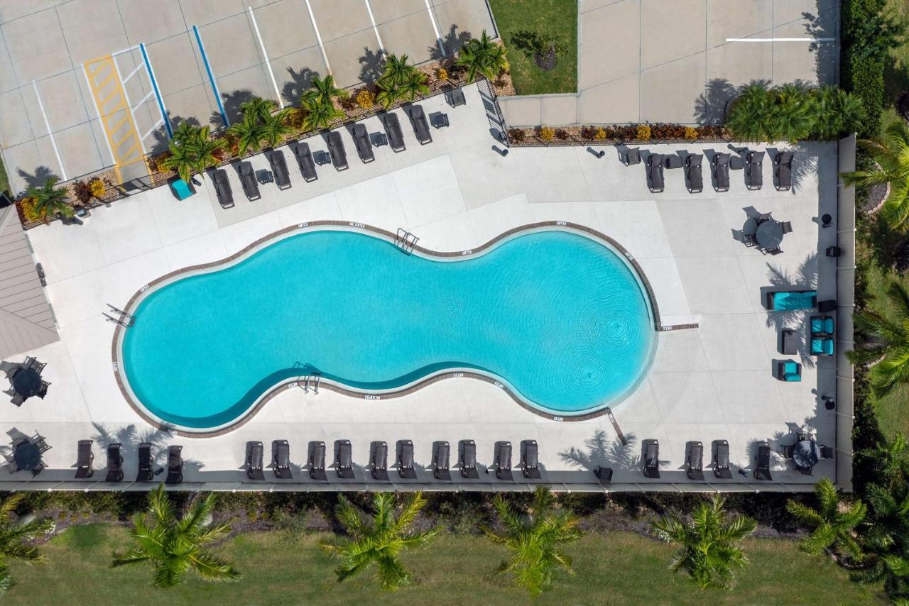 Ameniti Bay - Best Western Signature Collection Fruitville المظهر الخارجي الصورة
